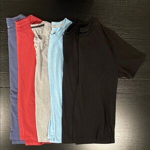 Kenneth Cole Black and Blue Short Sleeve Tees